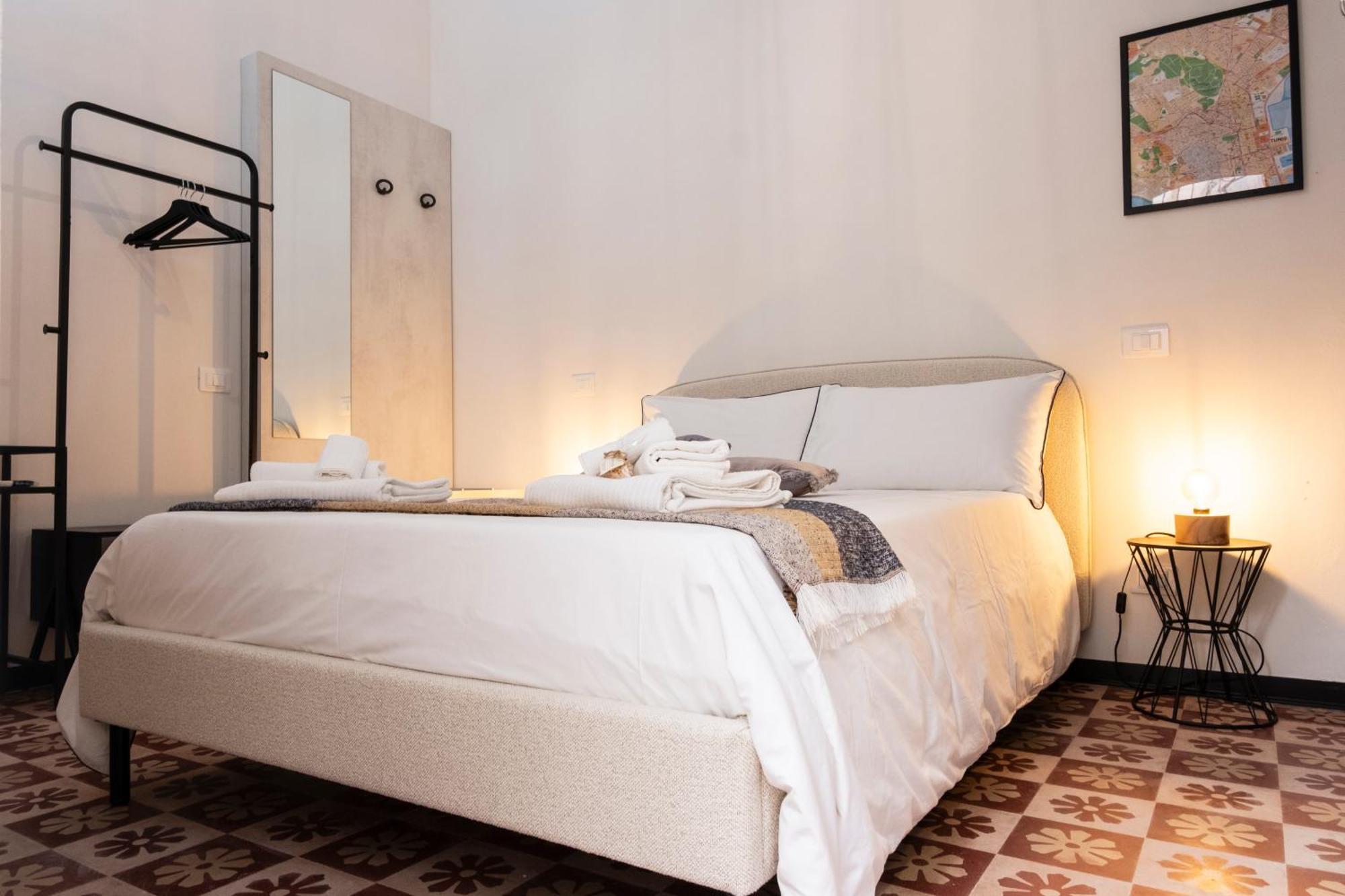 Bassi77 - Rooms & Apartments Trapani Exterior foto
